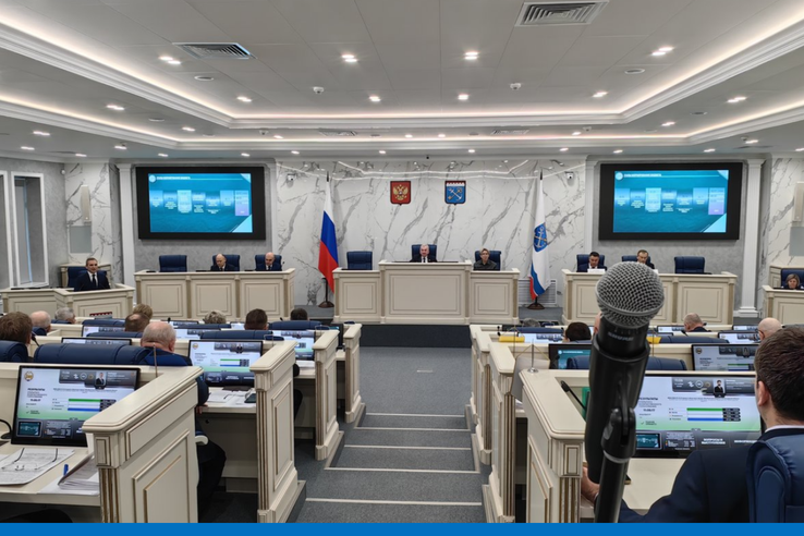 Законодательным собранием Ленинградской области в первом чтении принят проект закона об областном бюджете на ближайшие три года
